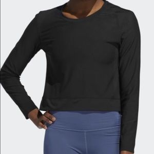 NWT ADIDAS WOMEN LIGHTWEIGHT COVER-UP TEE
